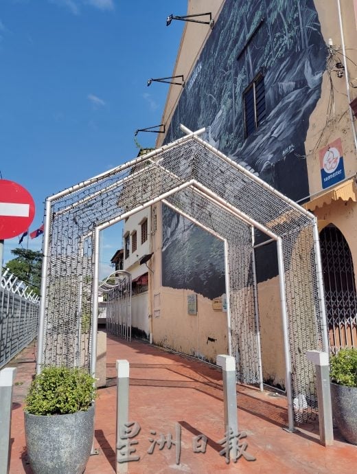 金山公主传奇化作壁画 县议会为东甲添上新亮点