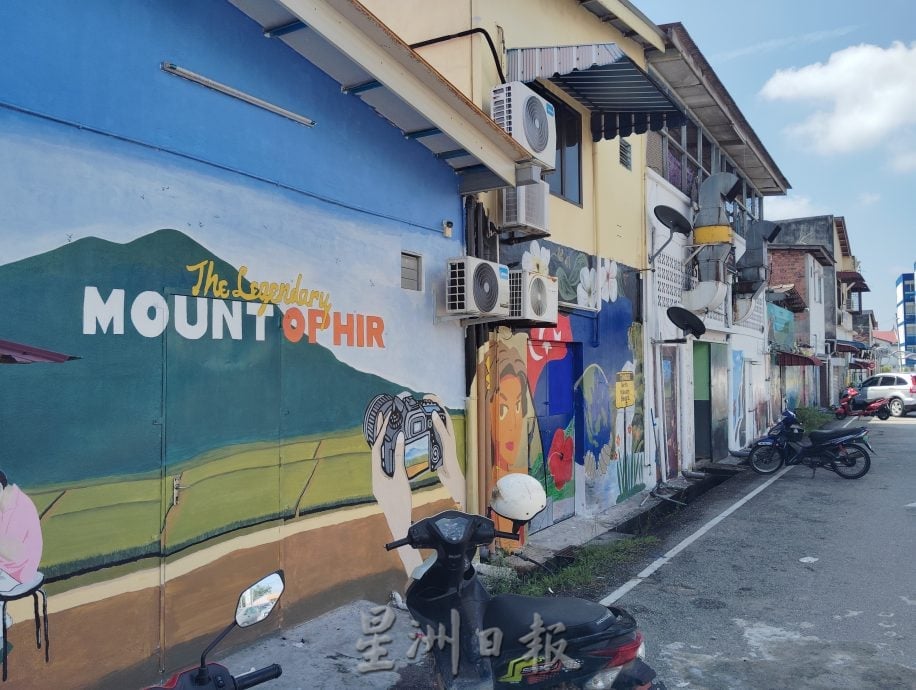 金山公主传奇化作壁画 县议会为东甲添上新亮点