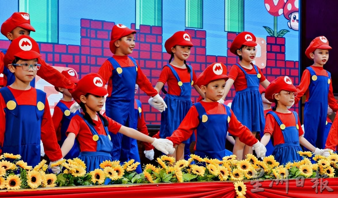 芙小获批建有盖活动广场 张庆生:迎113周年校庆重要里程碑