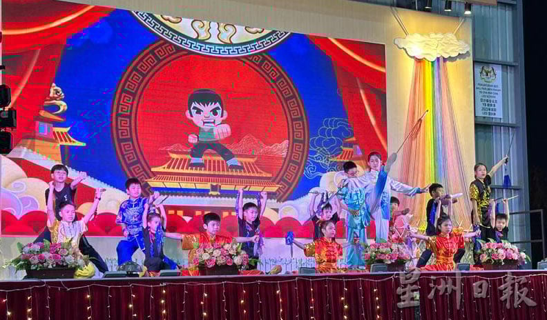 等了8年终于实现 森州最大华小东华小学首办恳亲会