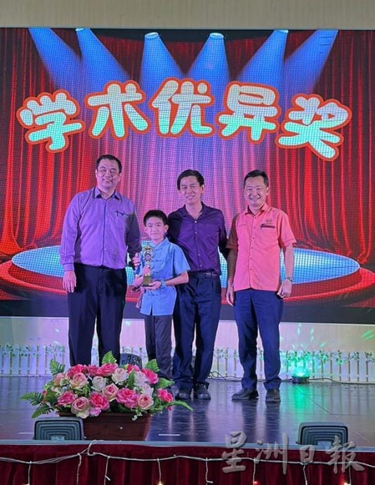 等了8年终于实现 森州最大华小东华小学首办恳亲会