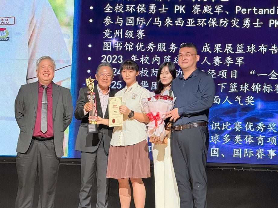 VIP文(大北马)大年新民独中毕业礼颁奖 星洲学记获奖