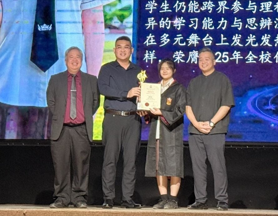 VIP文(大北马)大年新民独中毕业礼颁奖 星洲学记获奖