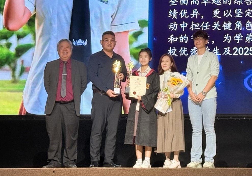 VIP文(大北马)大年新民独中毕业礼颁奖 星洲学记获奖