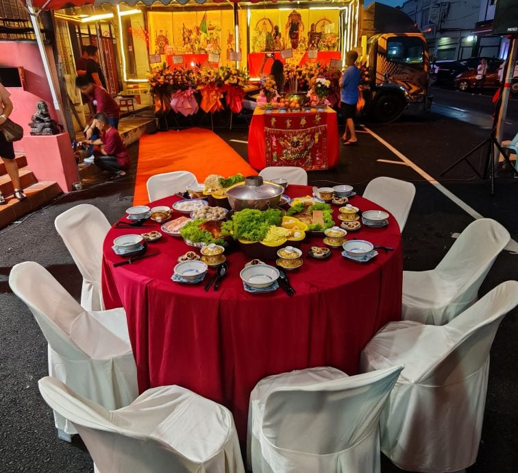 VIP文(大北马)远从中国来马 五大关帝围炉团圆