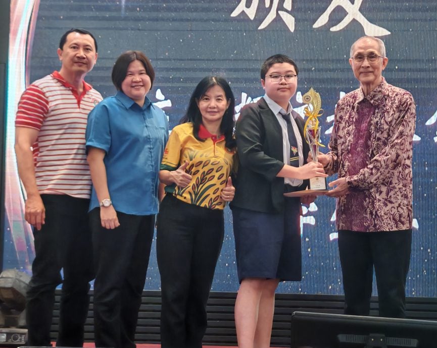 vip文(大北马)陈梅卿:教师会主要举办赛会,栽培人才。